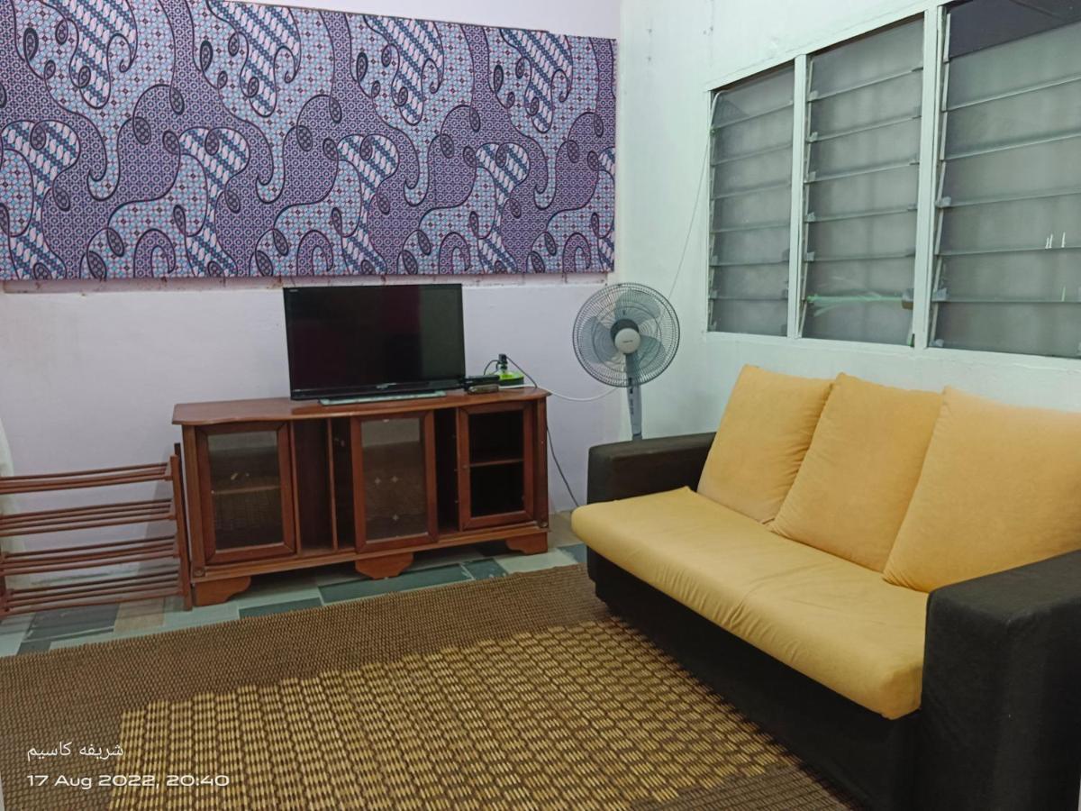 Embun Langkawi Pantai Cenang Villa Pantai Cenang  Exterior photo
